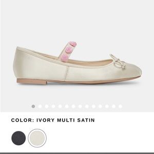 ISO!!! Lily satin ballet flat in a 6!